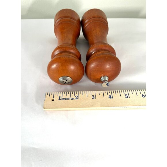 Vintage Mr. Dudley Wooden Salt‎ Shaker And Pepper Grinder 7” Set - Picture 3 of 6